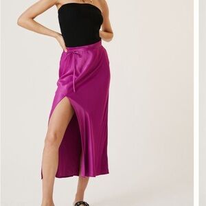 Anthropologie. Slip midi skirt. Beautiful Purple. Size XL. Only work once